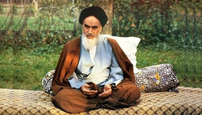 قرآن، اسلام، خدا؛ کلیدواژه‌های جاری در کلام امام خمینی (ره)